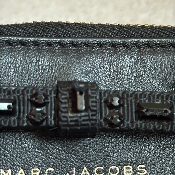 🖤MARC JACOBS🖤Black Leather Bow Embellished Zip Around Card Case/EUC - Picture 12 of 14